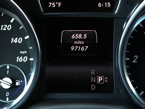 Used 2015 Mercedes-Benz ML 250 BlueTEC 4MATIC image 20