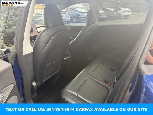 Used 2023 Tesla Model Y Long Range image 31