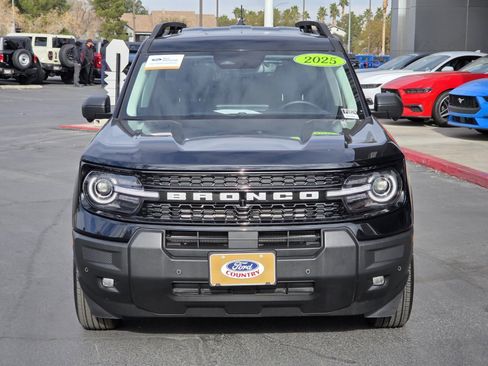 Certified 2025 Ford Bronco Sport Outer Banks w/ Outer Banks Tech Package+ image 8