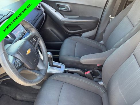 Used 2015 Chevrolet Trax LT w/ LPO, Protection Package image 17