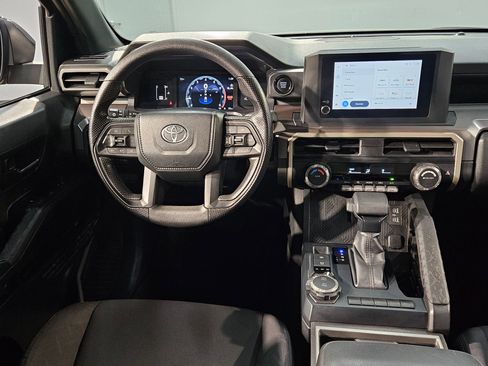 Used 2024 Toyota Tacoma SR5 image 9