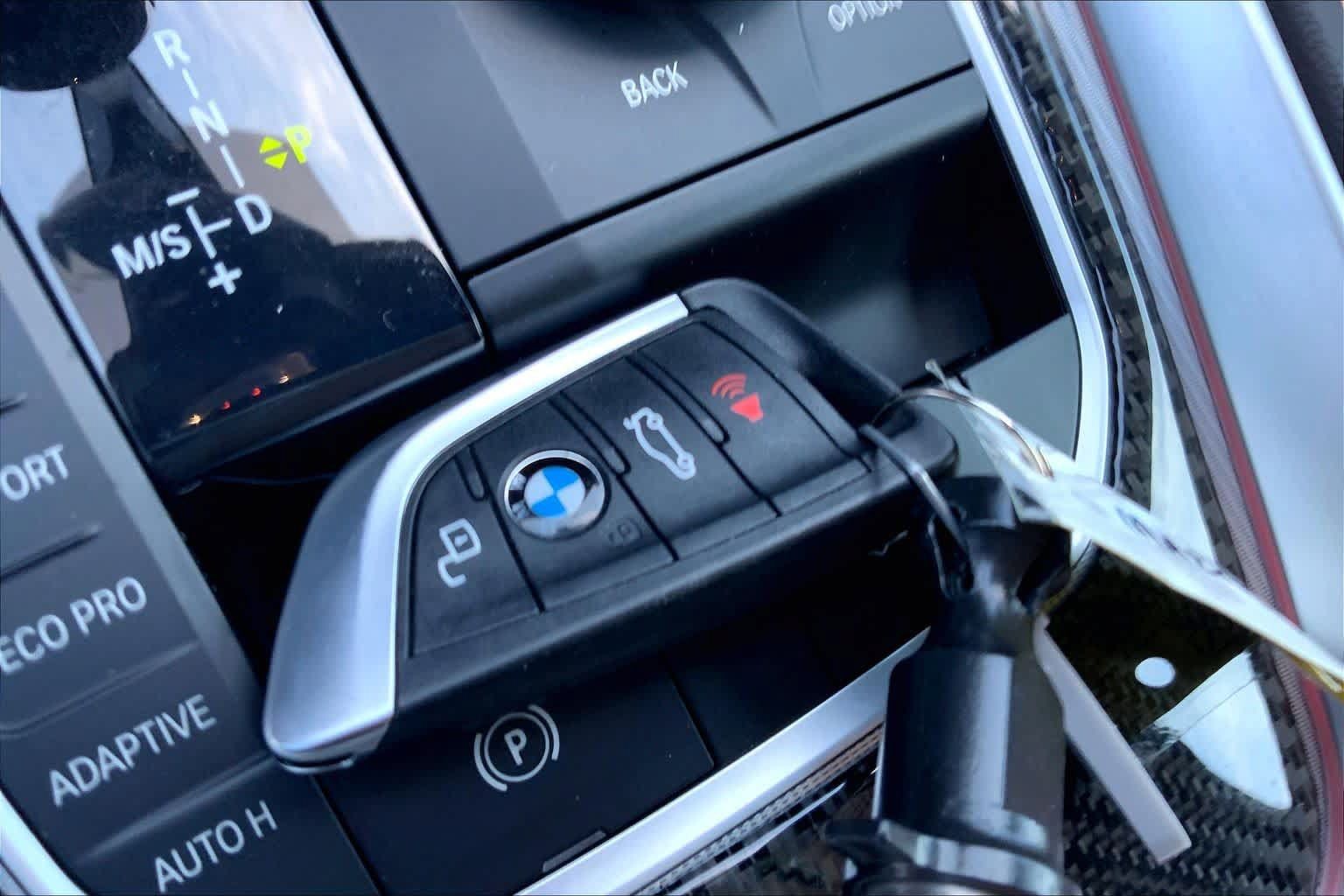 Used 2022 BMW Z4 M40i w/ Premium Package RWD image 13