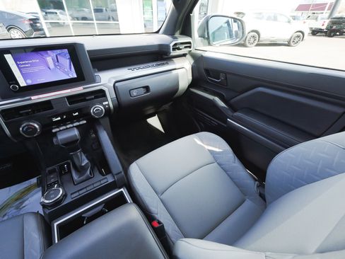 Used 2024 Toyota Tacoma SR5 image 49