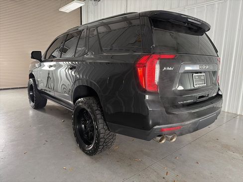 Used 2023 GMC Yukon AT4 w/ Technology Package image 5