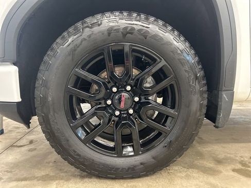 Used 2023 GMC Sierra 1500 Elevation AWD/4WD image 23