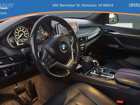 Used 2018 BMW X5 xDrive40e AWD/4WD image 19