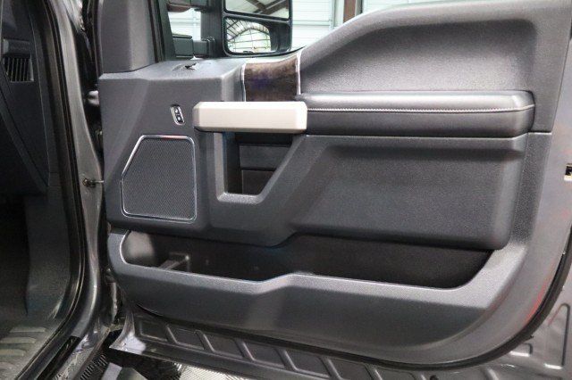 Used 2022 Ford F250 Lariat w/ Lariat Ultimate Package AWD/4WD image 58