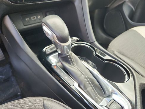 Used 2023 Buick Encore GX Preferred FWD image 14
