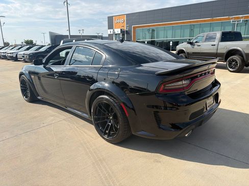 Used 2023 Dodge Charger Scat Pack RWD image 3