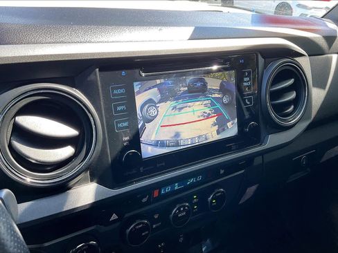 Used 2017 Toyota Tacoma TRD Pro image 21