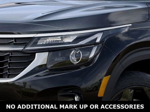 New 2026 Kia Seltos EX image 10