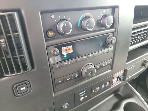 New 2025 Chevrolet Express 2500 Work Van image 6