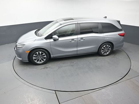 Used 2023 Honda Odyssey EX-L image 37
