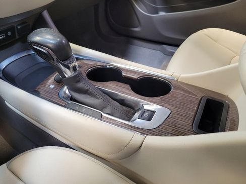 Used 2022 Chevrolet Malibu LT w/ Leather Package FWD image 26