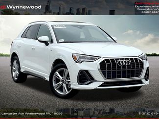 Certified 2024 Audi Q3 2.0T Premium Plus image 1