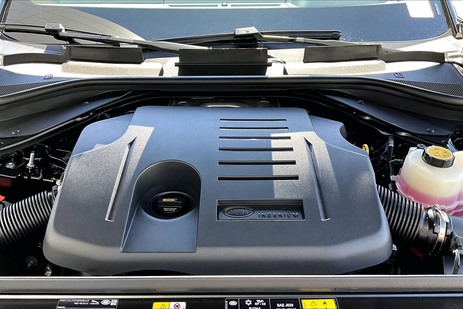New 2027 Land Rover Range Rover Sport Dynamic SE AWD/4WD image 11