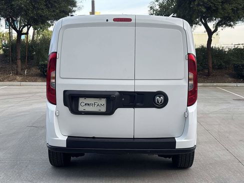 Used 2022 RAM ProMaster City Tradesman image 4