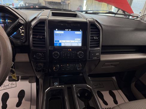 Used 2017 Ford F150 XLT w/ Equipment Group 302A Luxury image 30