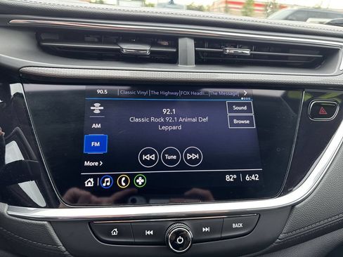 Used 2023 Buick Encore GX Preferred w/ Cold Weather Comfort Package AWD/4WD image 16