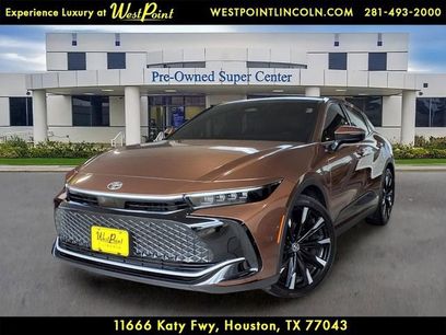 Used 2025 Toyota Crown Platinum