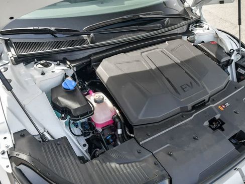 Used 2025 Hyundai Ioniq 5 SEL image 25