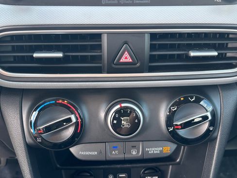 Used 2018 Hyundai Kona SEL image 25