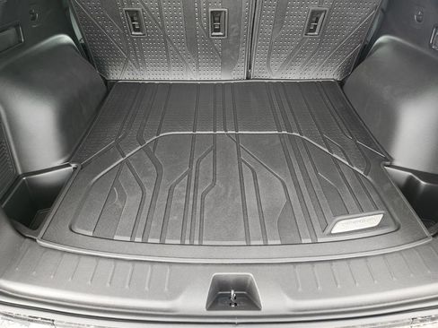 New 2026 Chevrolet Blazer LT w/ Convenience Package FWD image 20