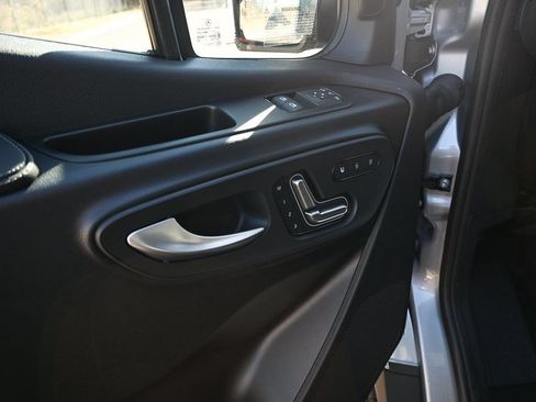 Used 2026 Mercedes-Benz Sprinter 2500 image 8