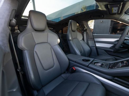 Used 2022 Porsche Taycan Turbo S image 83