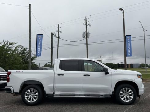 Used 2025 Chevrolet Silverado 1500 Custom AWD/4WD image 8