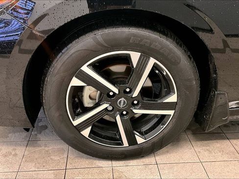Used 2024 Nissan Sentra SV w/ All-Weather Package FWD image 11