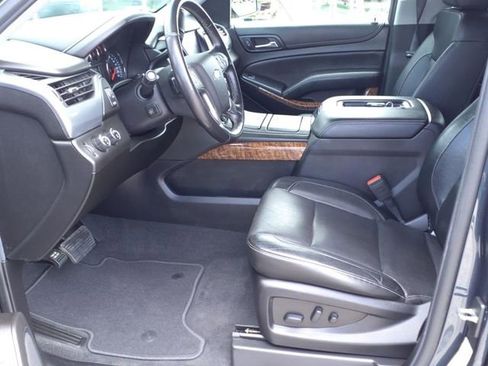 Used 2019 Chevrolet Tahoe Premier image 21