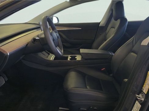 Used 2023 Tesla Model Y AWD image 13