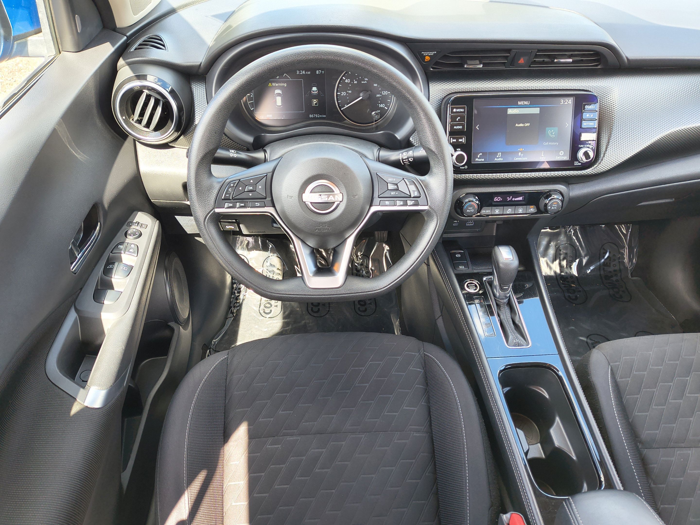 Used 2022 Nissan Kicks SV FWD image 15