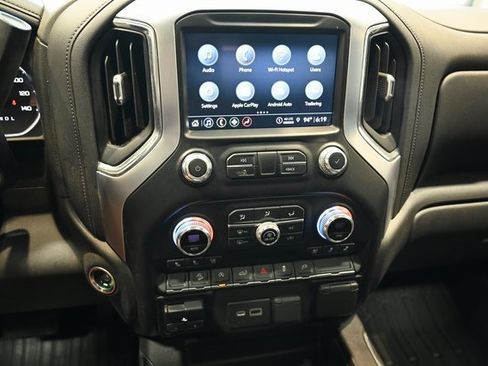 Used 2021 GMC Sierra 1500 SLT w/ SLT Premium Package image 17