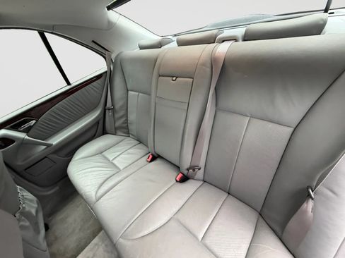 Used 1999 Mercedes-Benz E 320 Sedan image 15