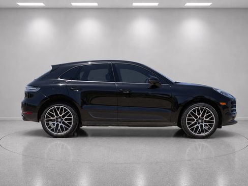 Used 2019 Porsche Macan AWD/4WD image 2