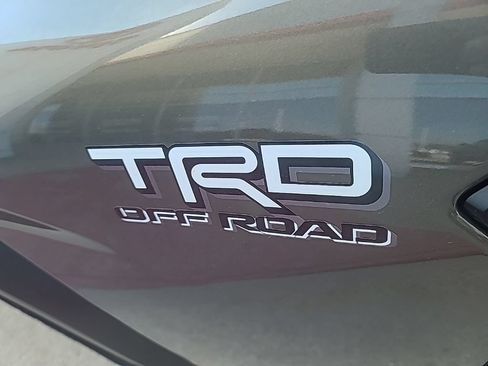 New 2026 Toyota Tacoma TRD Off-Road AWD/4WD image 11