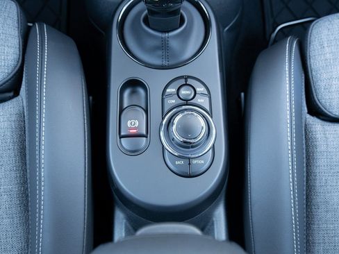 Used 2023 MINI Cooper SE image 6