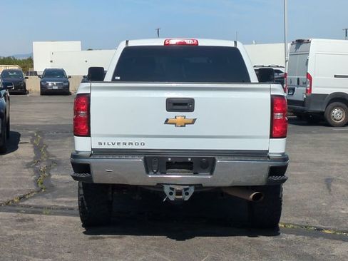 Used 2019 Chevrolet Silverado 2500 W/T AWD/4WD image 7