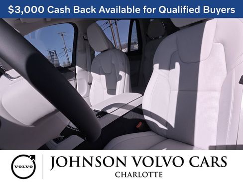 New 2026 Volvo XC90 B6 Ultra w/ Protection Package image 17