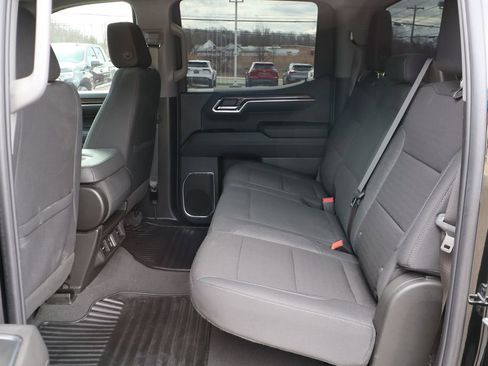 Used 2024 Chevrolet Silverado 1500 LT image 37