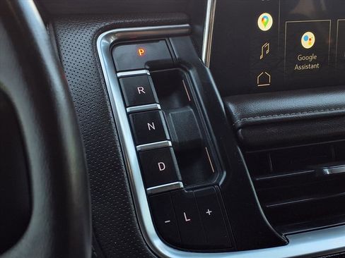 Used 2022 GMC Yukon SLT image 18