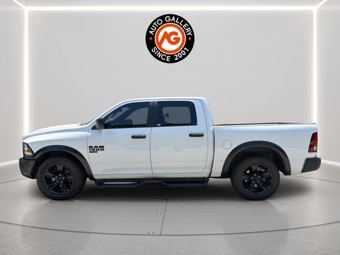 Used 2024 RAM 1500 Warlock RWD image 4