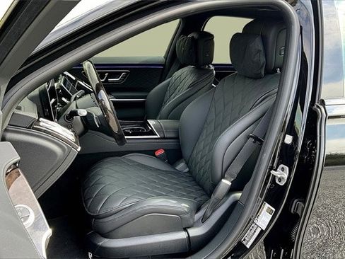 New 2025 Mercedes-Benz S 580 4MATIC Sedan image 12