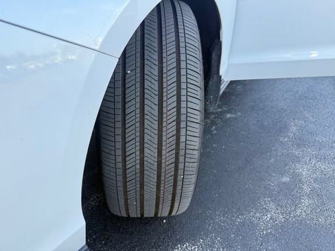 Certified 2025 Honda Accord Sport image 25