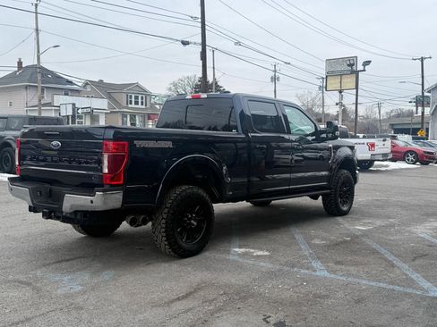 Used 2022 Ford F250 Lariat w/ Tremor Off-Road Package image 12