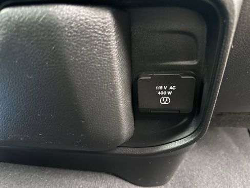 Used 2020 RAM 2500 Big Horn w/ Level 1 Equipment Group image 22