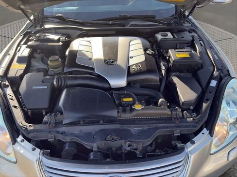 Used 2002 Lexus SC 430 Convertible image 25