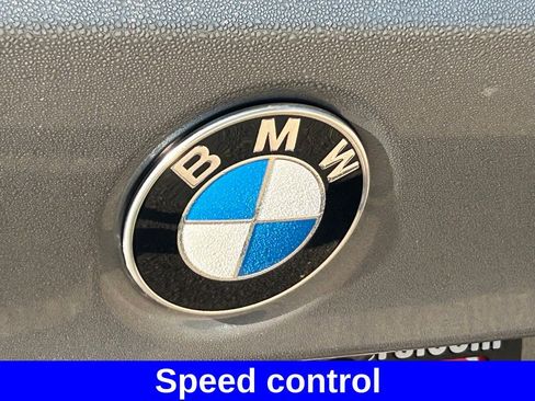 Used 2023 BMW 330i Sedan w/ Convenience Package image 22